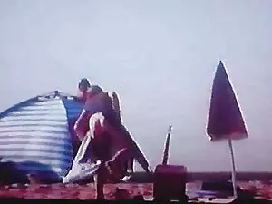 هیجان زده آلیس تصمیم ...