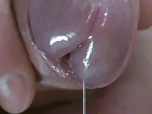 دختر استمناء در دانل ...