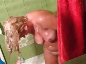 شخص بیدار همسر نوجوا ...